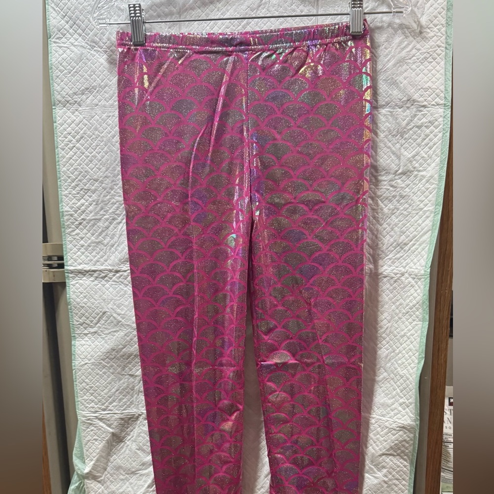 Pink and Purple Mermaid Scale Leggings